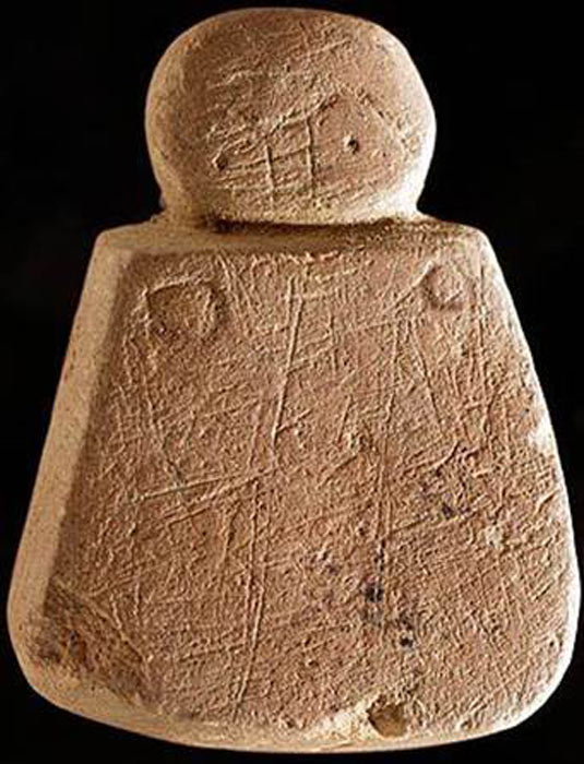 Уэстрэйская жена, также известная как Оркнейская Венера, - это небольшая фигурка эпохи неолита, обнаруженная в местечке Линкс оф Нолтланд на острове Уэстрэй на Оркнейских островах. 