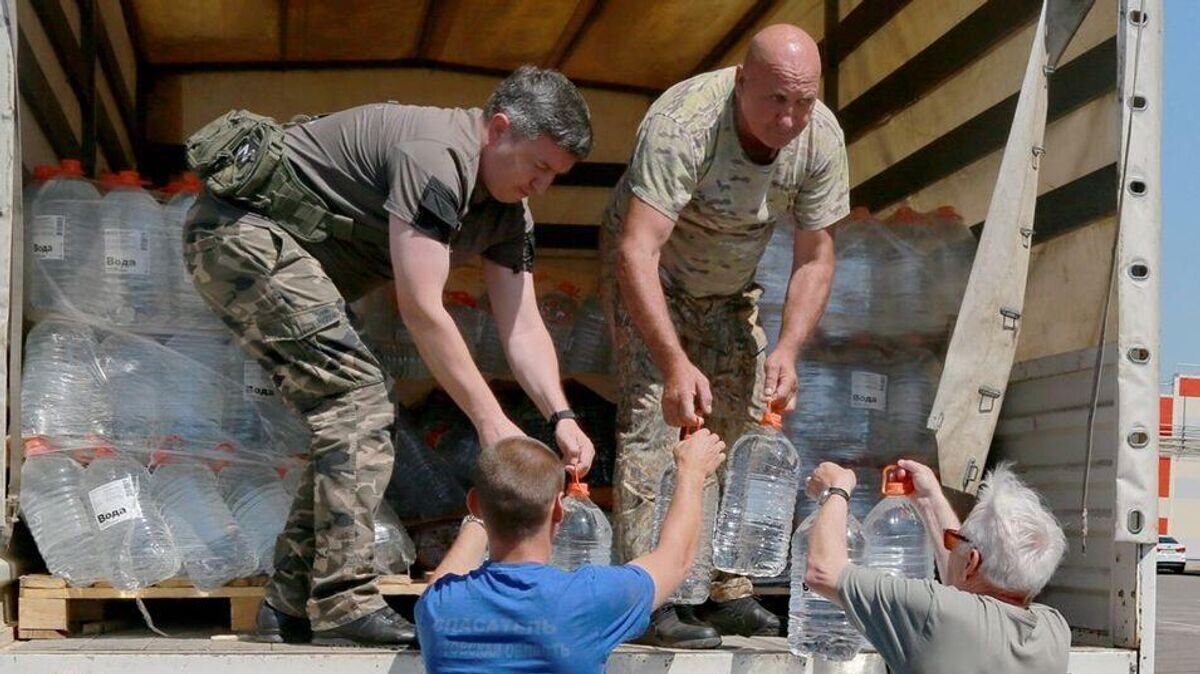    Гуманитарная помощь для Донбасса из Ростовской области© Фото : пресс-служба правительства Ростовской области,