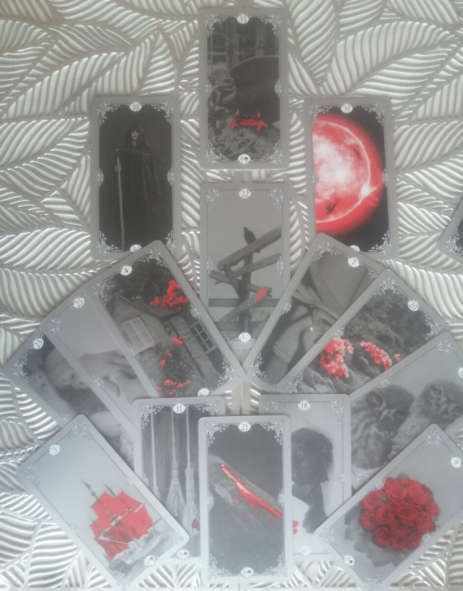 Таро Серебряный Оракул. Фото автора