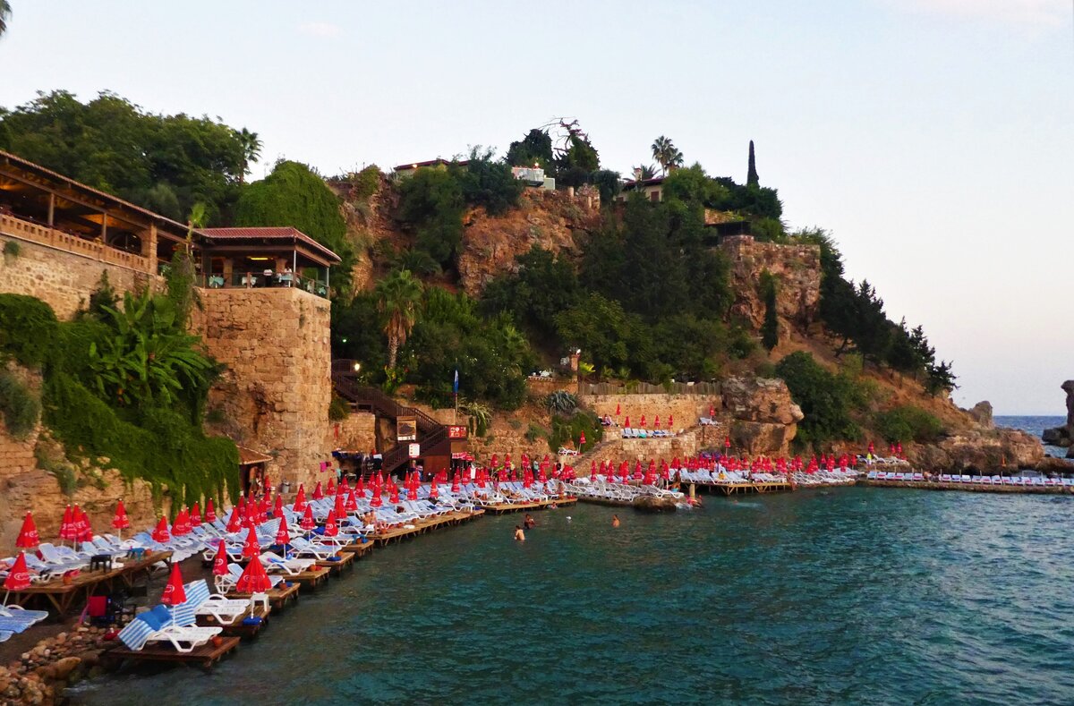 Пляж Мермерли в Анталии - LifeAntalya