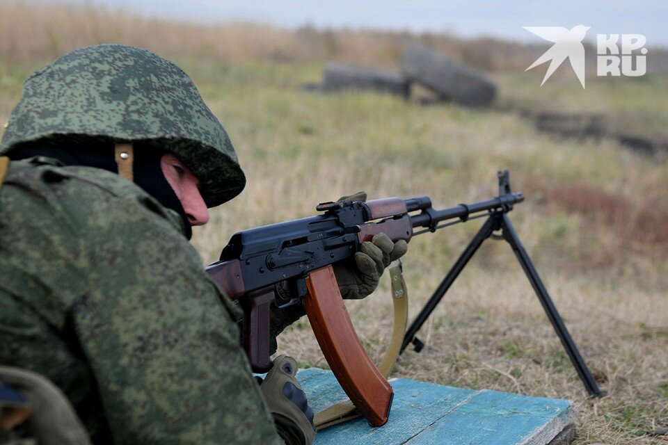     Риск на войне купировать невозможно. Но минимизировать - реально. Надо просто знать, как не помогать противнику убивать тебя. Алексей БУЛАТОВ