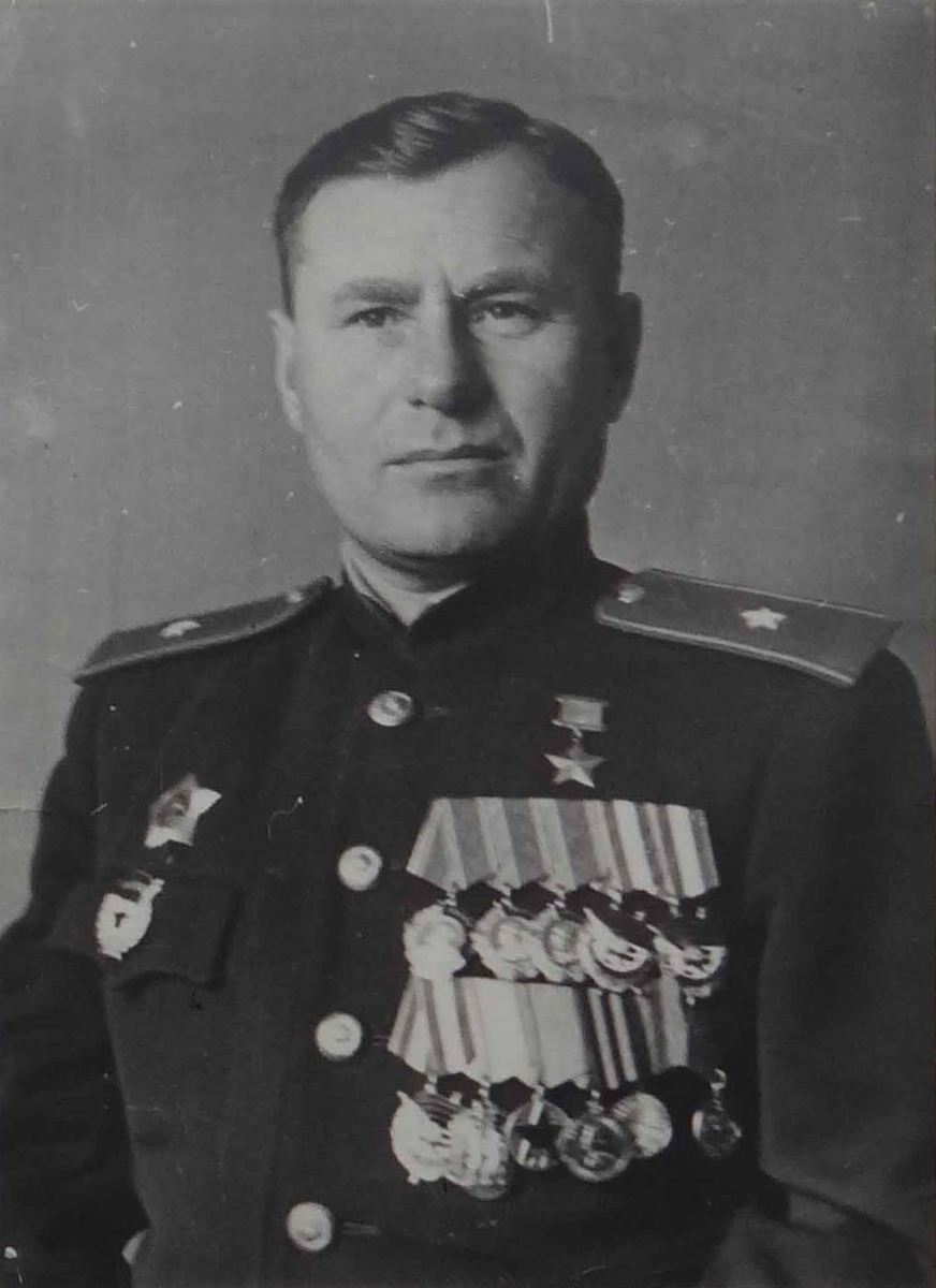 Герой Советского Союза Белов Григорий Андреевич (12.10.1901-23.06.1994)