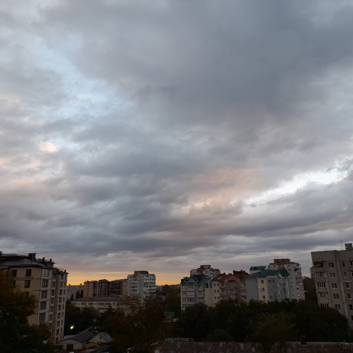 Многоэтажки Железноводска, 5 вечера