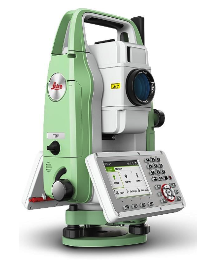 Комплектация: 
Треггер GDF321 (без центрира/высокоточный)
Аккумулятора LEICA GEB361 Li-Ion 11.1V/5600mAh 
Зарядное устройство GKL311
Карта памяти MS1 (1 Gb)
Кабель mini-USB GEV223
Рулетка GHM007 для измерения высоты
Крепление GHT196 на штатив для рулетки 
Отражатель с мини-вехой GMP-111
Кейс с ремнями GVP718
Свидетельство о поверке ФГИС "Аршин"