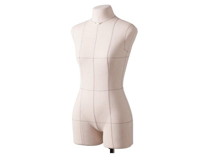 На фото портновский манекен RDF Monica