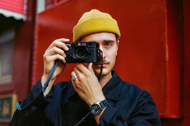    leica-camera.com