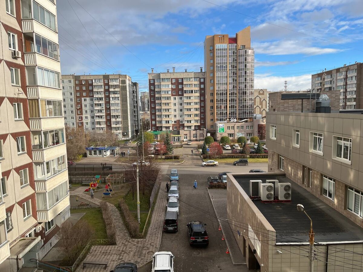 Вид из моего окна сегодня днём