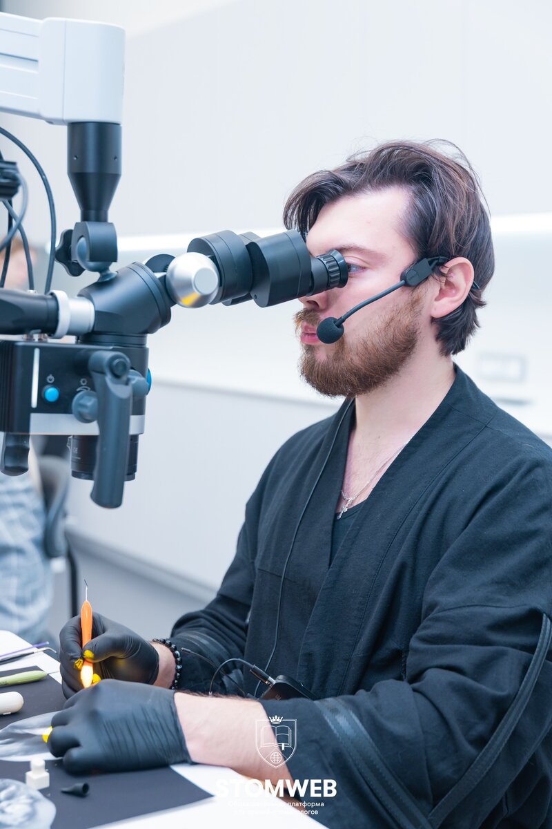 Роман Карпенко