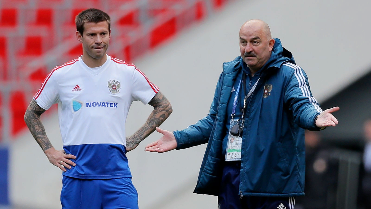 Станислав Черчесов в начале пути в сборной России. 2016-й год