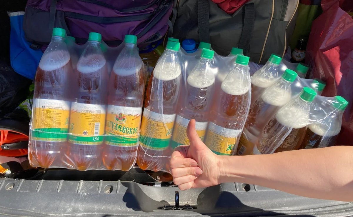 Не сочтите за рекламу, но пиво классное! Нас в Геленджике ждала большая компания, брали из расчета на нее - и все равно не хватило :) 