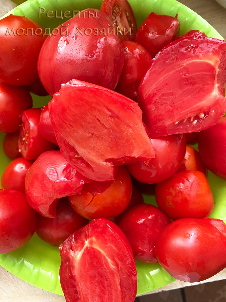 Очень простые и оригинальные рецепты помидоров в томатном соке на зиму