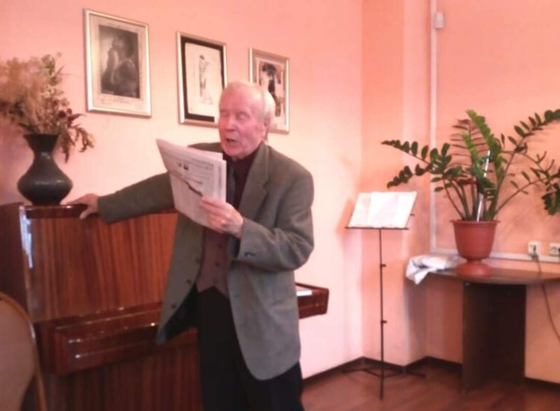 Авто письма Юрий Яковлевич Варыгин на встрече в литературном кафе