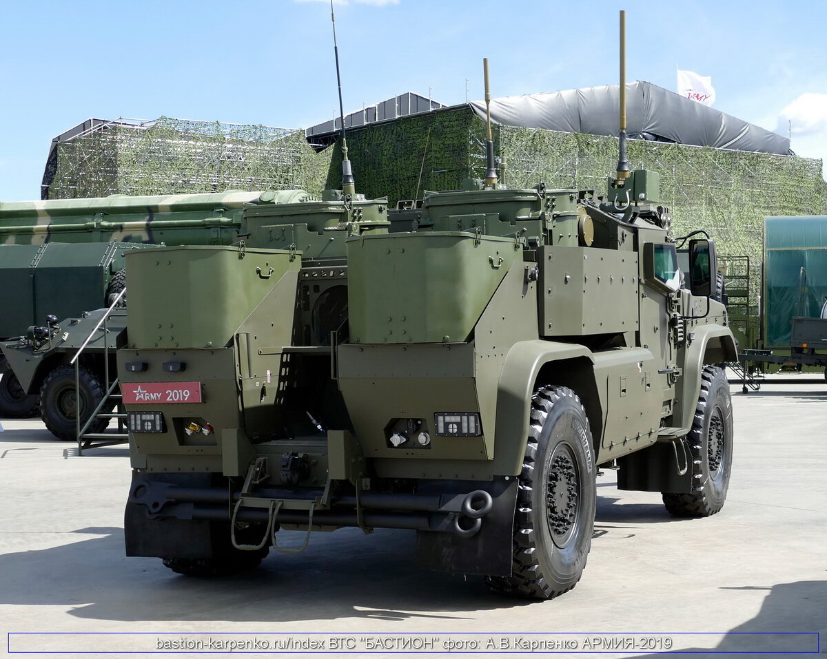 Расположение контейнеров на УЗМ-К. Источник изображения, сайт nevskii-bastion.ru