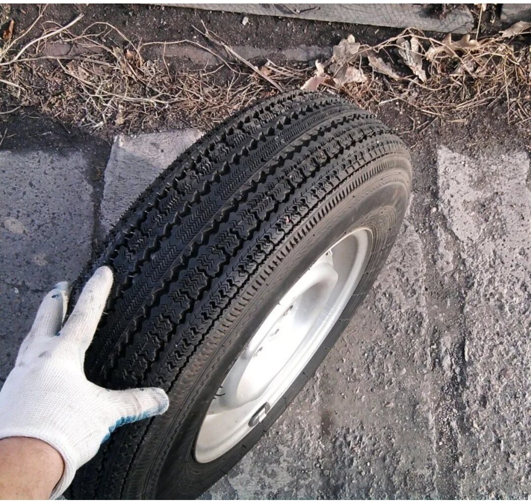 Советская всесезонная резина...