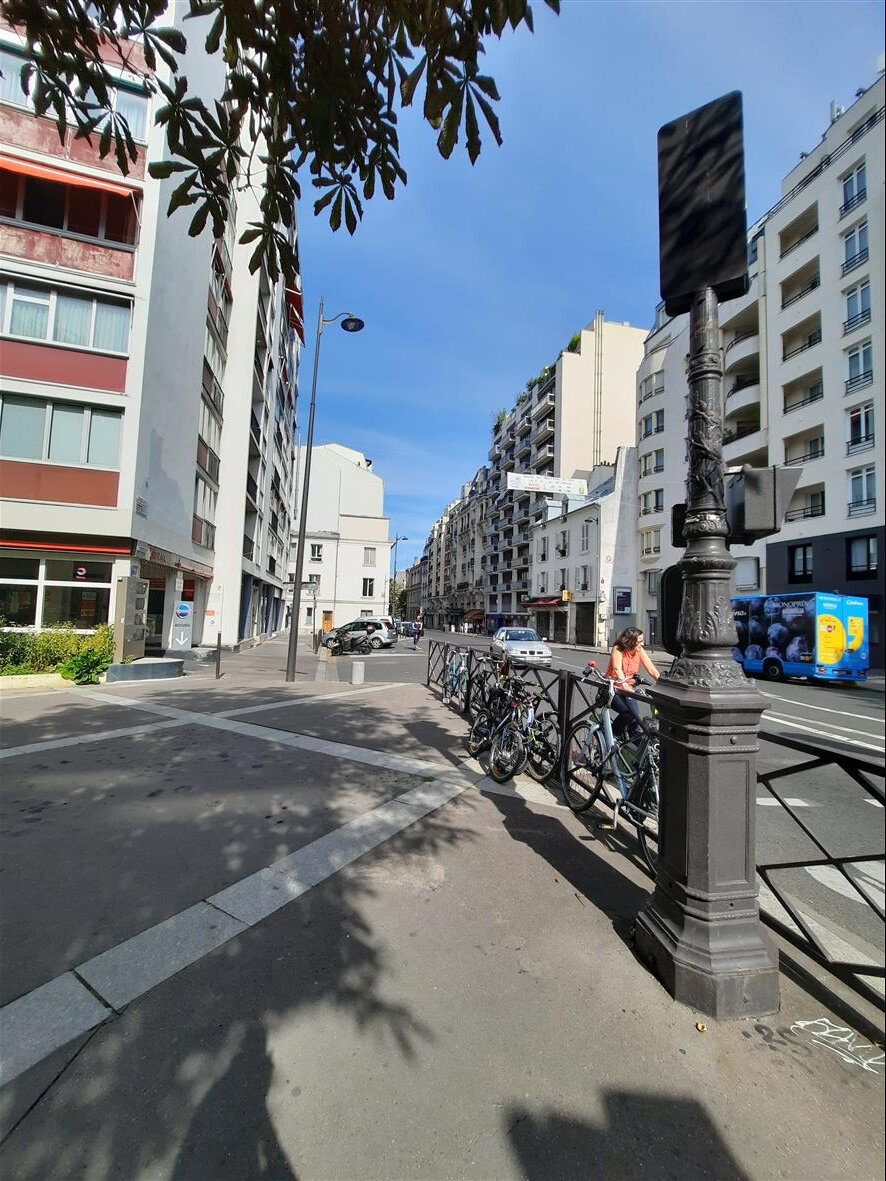 Не туристический Париж. Каково на самом деле, живется в обычной ...