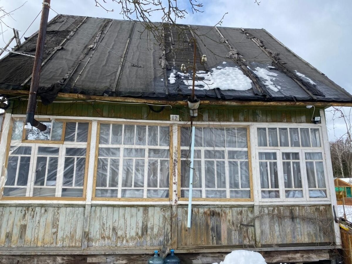  Старенький домик в элитном месте обойдется в 3,8 млн. Фото: Мир Квартир