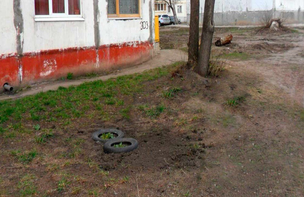 Территория дома до благоустройства