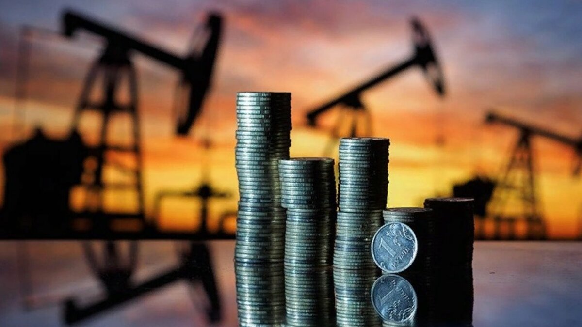 Сегодня нужен материальный фундамент в виде обеспечения валюты ресурсами или промышленным капиталом. 