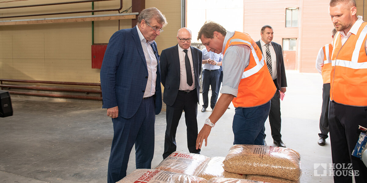 губернатор Игорь Васильев на открытие нового завода компании «Хольц Хаус» 
