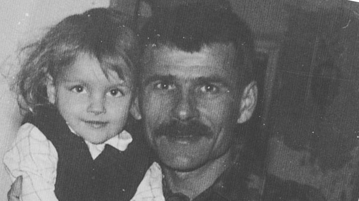 Настя обожала отца и всегда была папиной дочкой