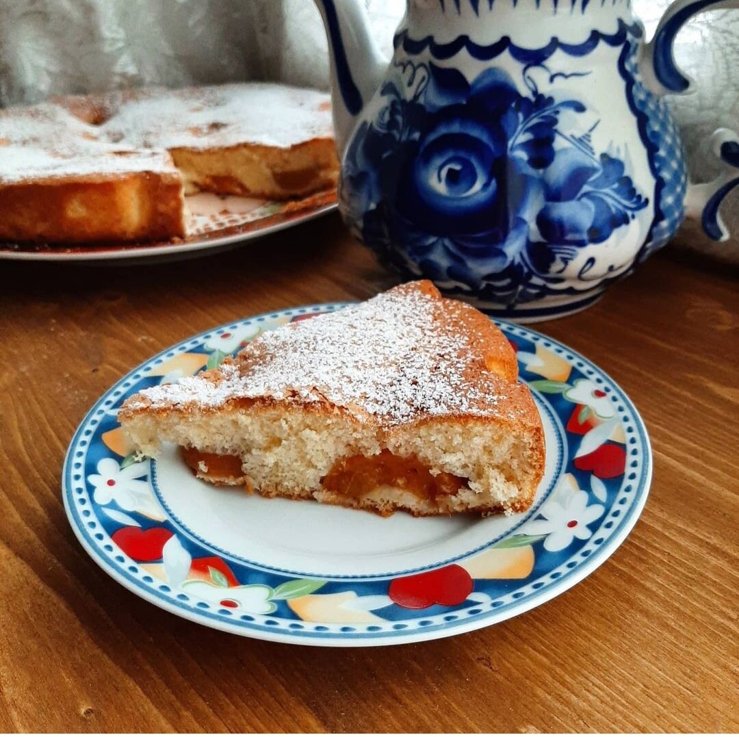 Пирог с абрикосами