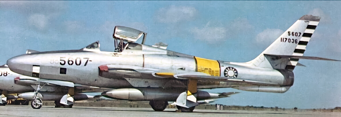 RF-84F из 12-й эскадрильи ВВС Тайваня. 