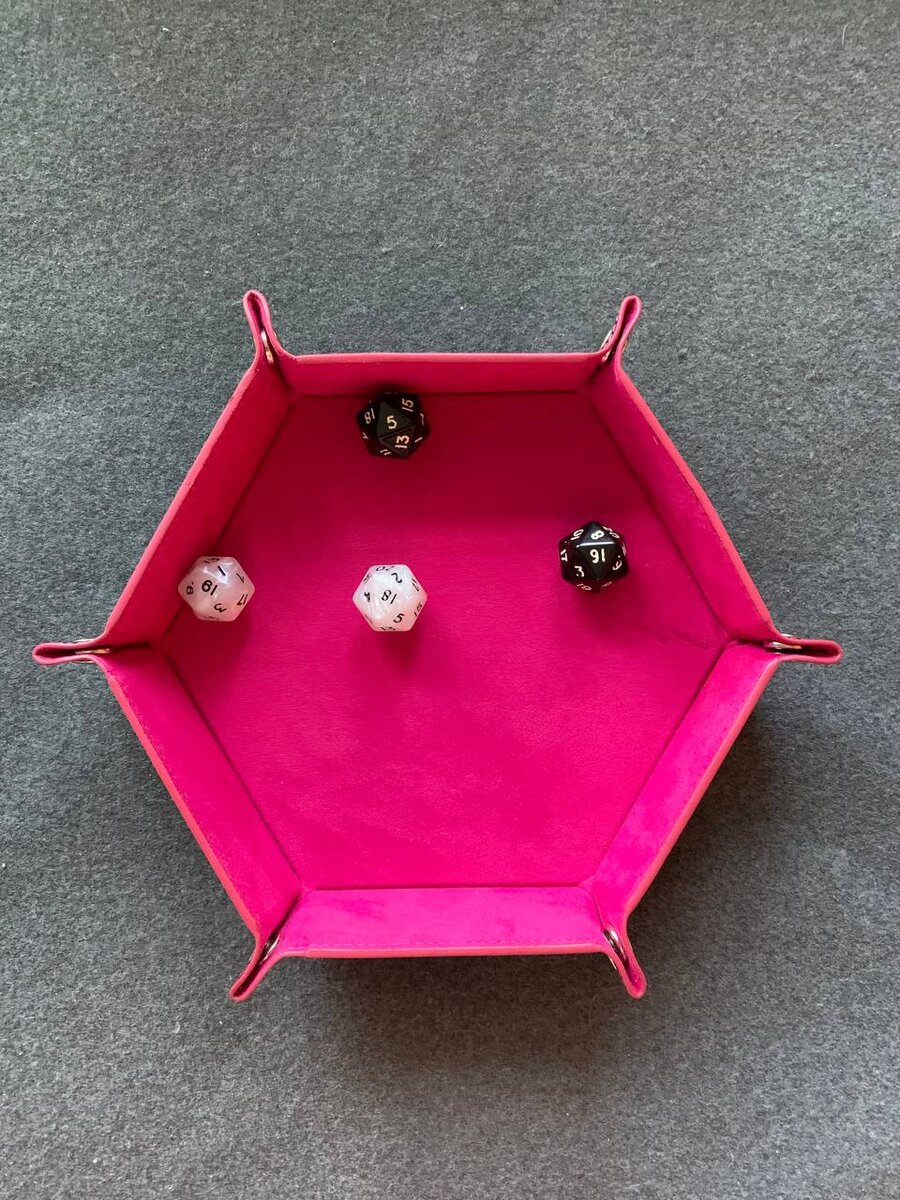 "Собранный дайс трей"