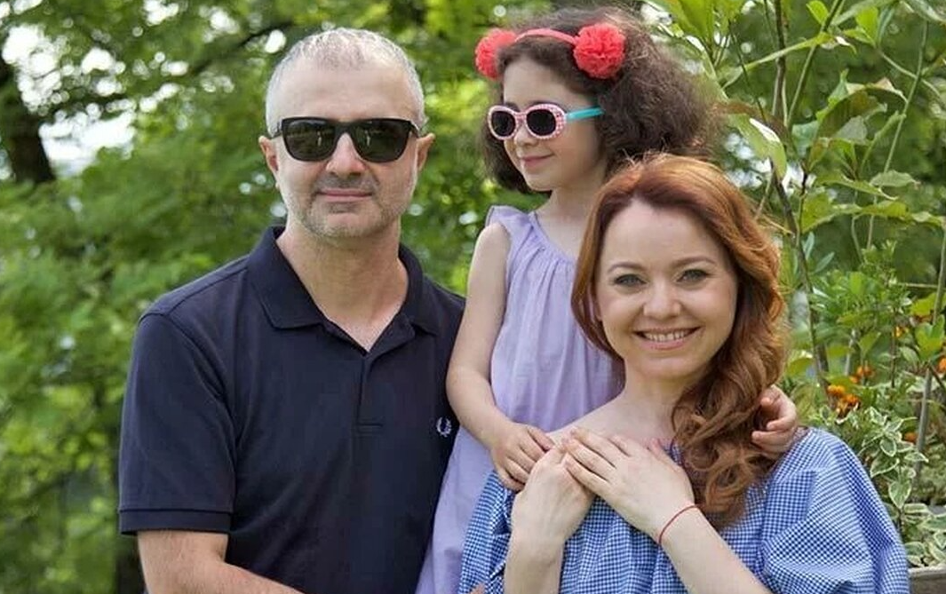 Валентина рубцова муж артур мартиросян фото Такие разные "ягодки": Актрисы, отмечающие 45 лет в 2022 году Аполлинария Кирилл