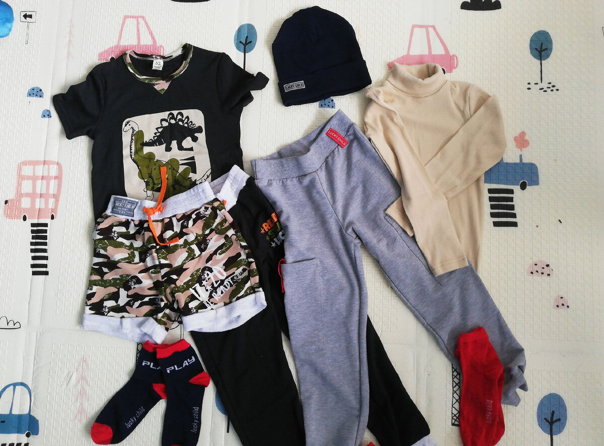 Наш набор одежды Лаки Чайлд - https://lucky-child.com/catalog/