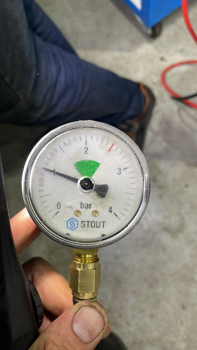 Пробило двигатель G4KE Hyundai Santa Fe на шоссе | Автосервис ...