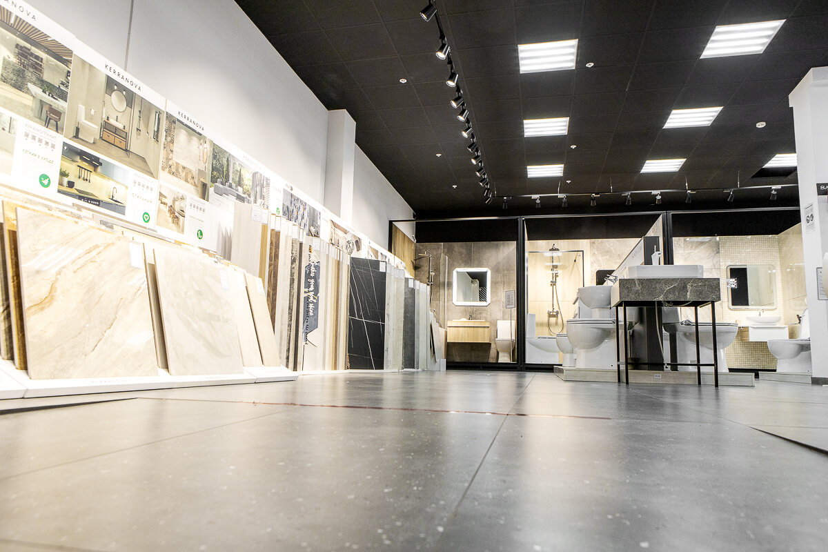Шоурум сантехники и керамогранита KERRANOVA в ТЦ Кубатура, Самара