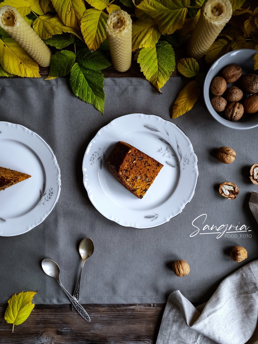 Медовый пирог с грецкими орехами