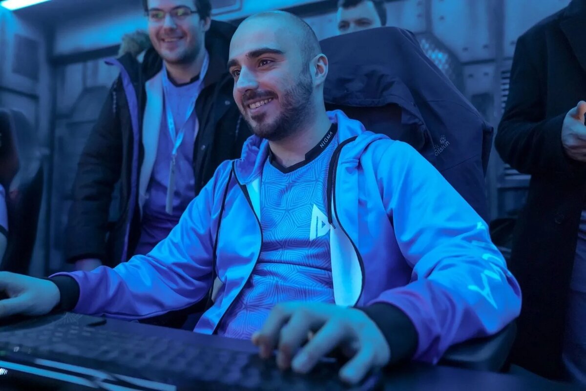 KuroKy   📷