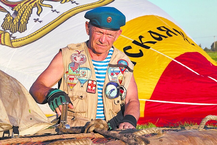 Столетие ВДВ на фестивале отмечали особо