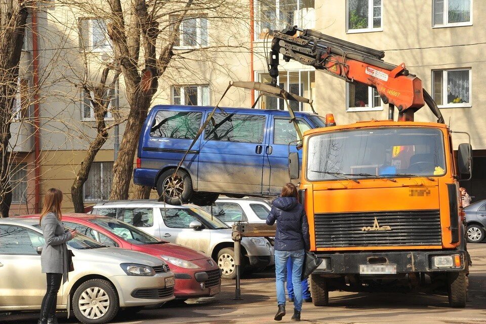     Неправильная парковка крупногабаритного транспорта — это высокая вероятность ДТП Евгения ГУСЕВА