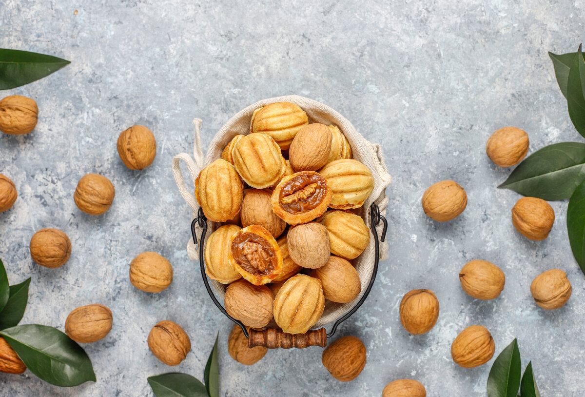 Walnut and Almond cookie