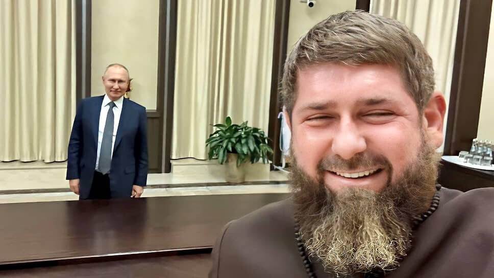 Фото: t.me / RKadyrov_95📷Владимир Путин (слева) и Рамзан Кадыров