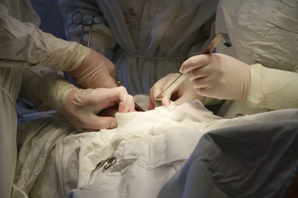     Операционная Олег УКЛАДОВ