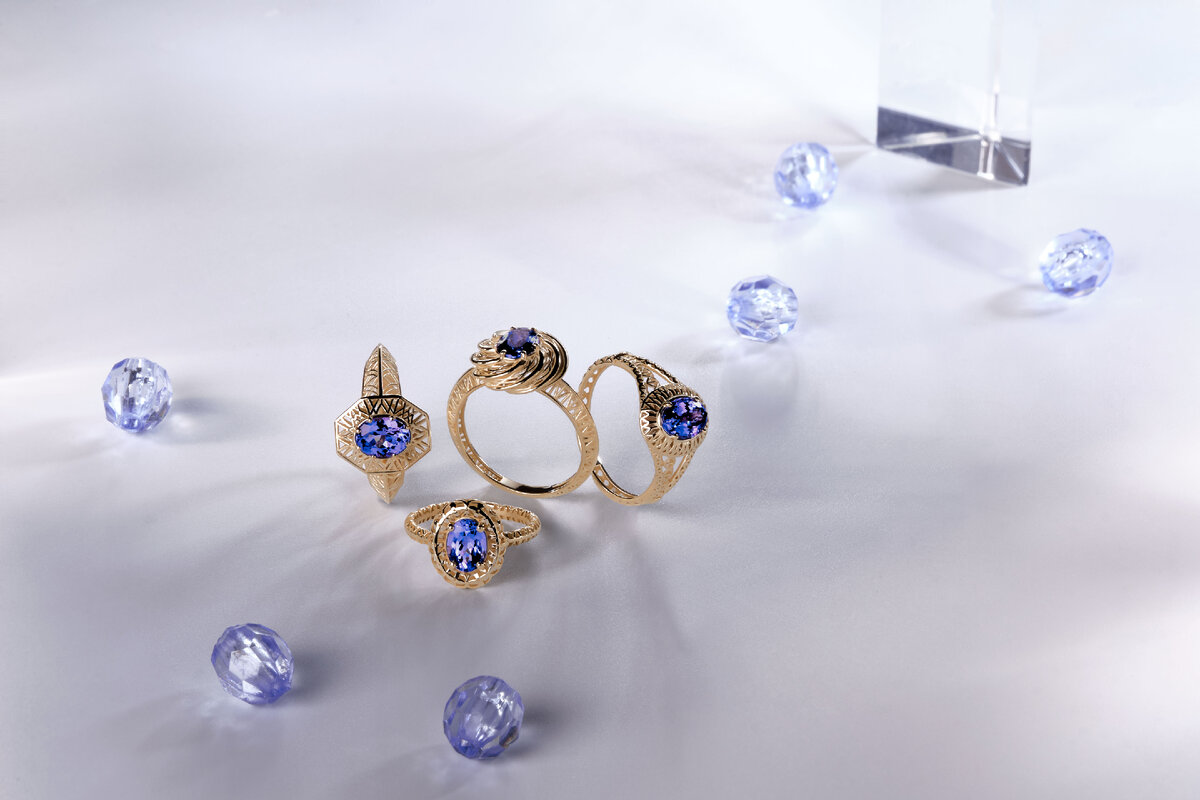 Украшения с танзанитами от UVI Jewellery
