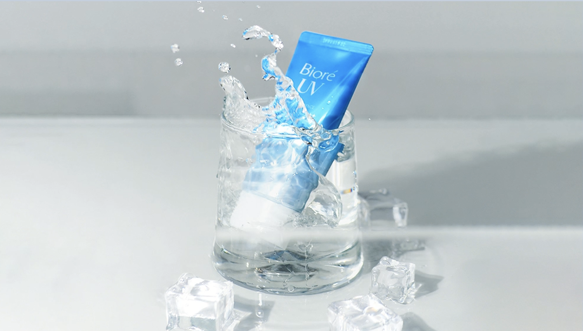 Солнцезащитный флюид SPF50 Biore UV Aqua Rich