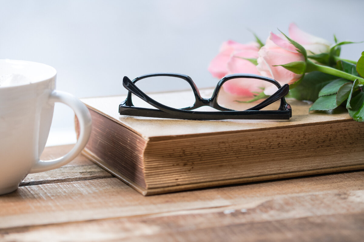 Источник: https://cdn.pixabay.com/photo/2019/03/11/22/14/coffee-mug-4049647_960_720.jpg