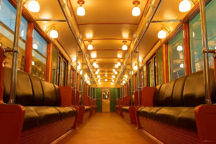 Настоящий шик и блеск дизайна железнодорожного транспорта 20-го века.