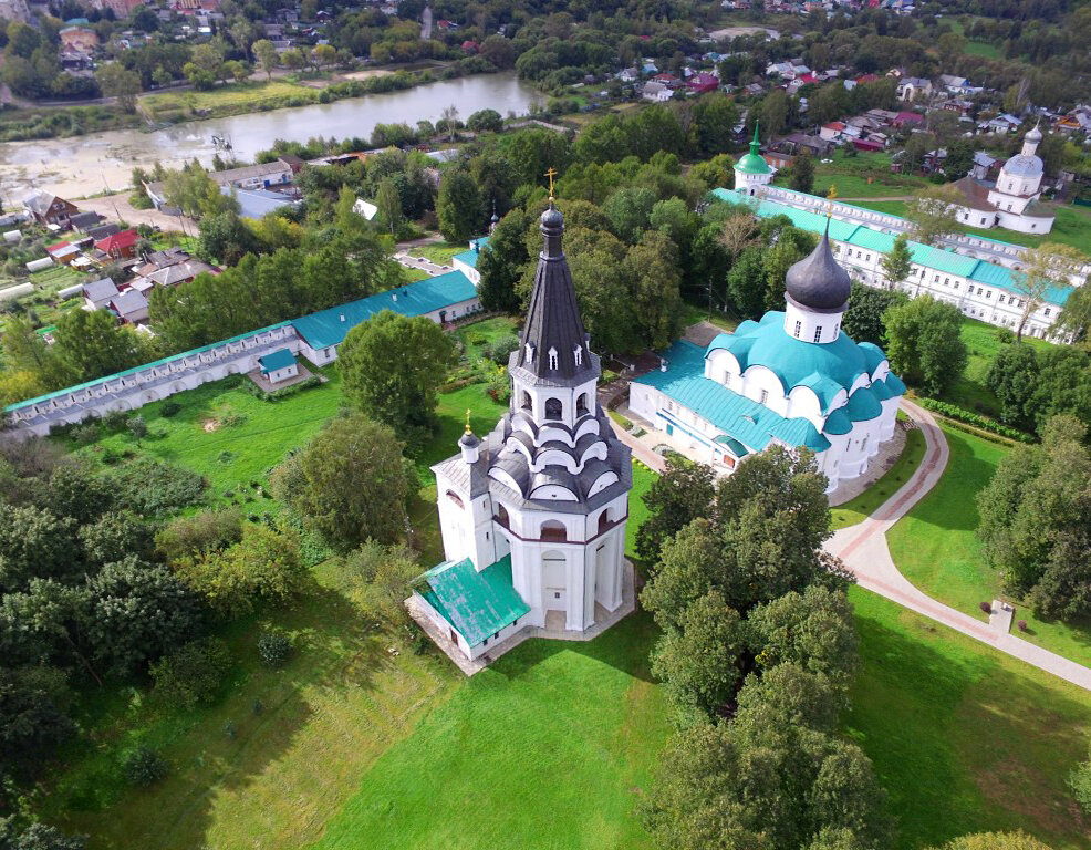Александров монастырь фото