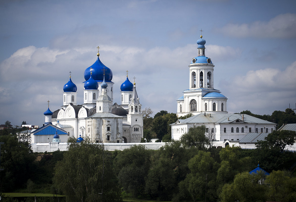 Фото боголюбского монастыря во владимире