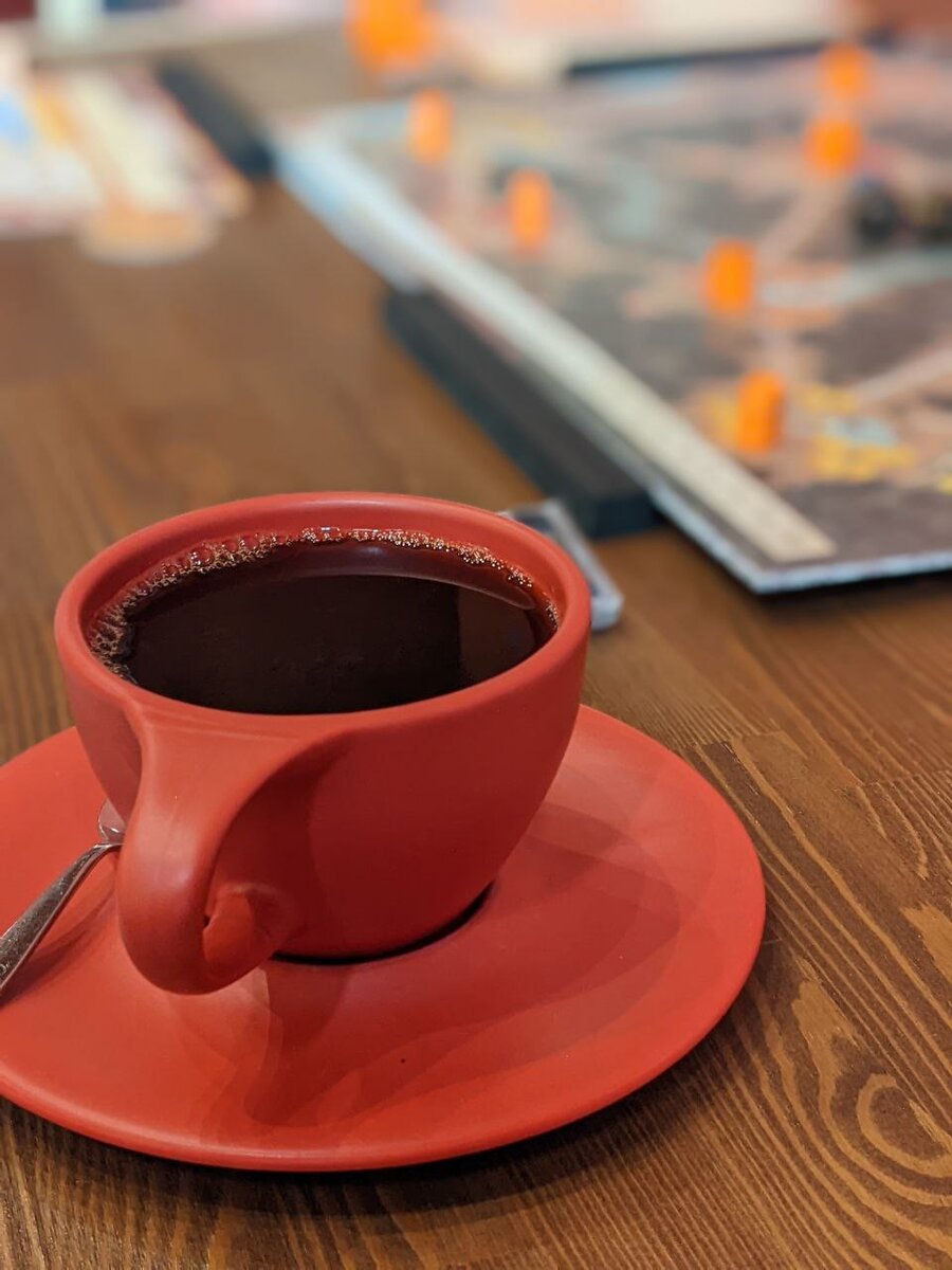 Отличная чашка чёрного кофе.