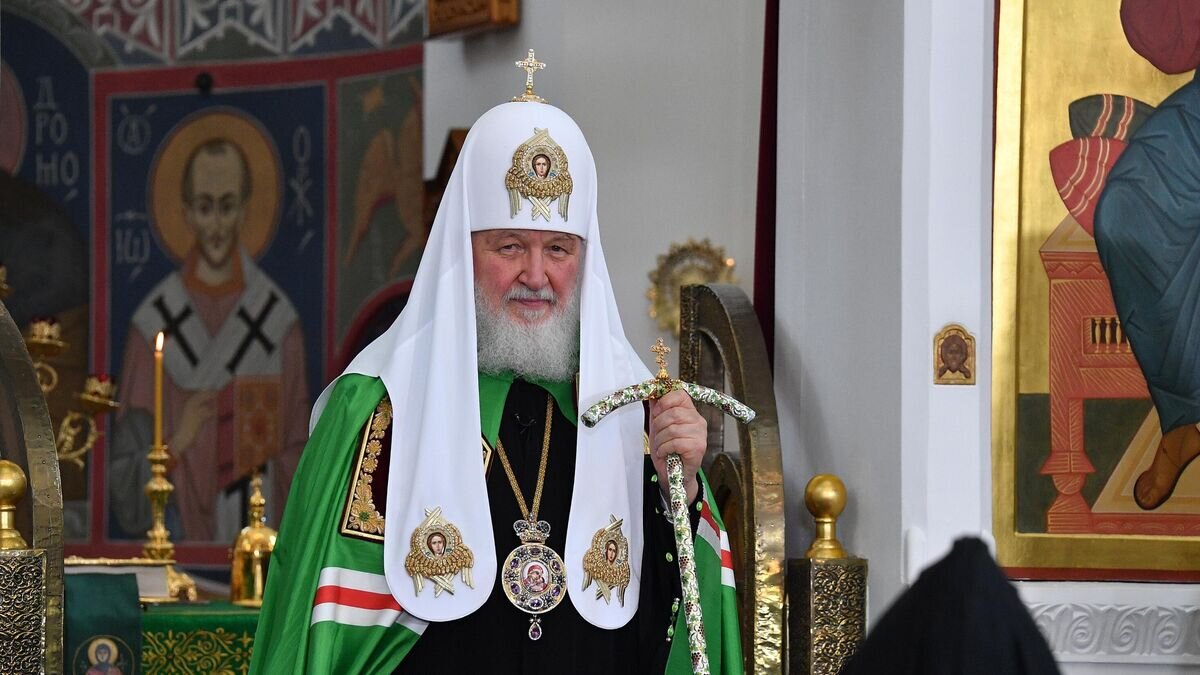    Патриарх Московский и всея Руси Кирилл на торжественном богослужении в Спасо-Евфросиниевском женском монастыре в белорусском Полоцке© Sputnik / Виктор Толочко