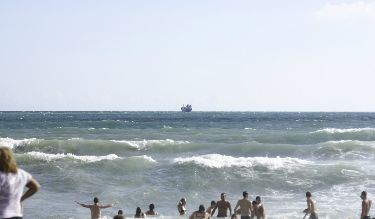 Владивосток море в августе