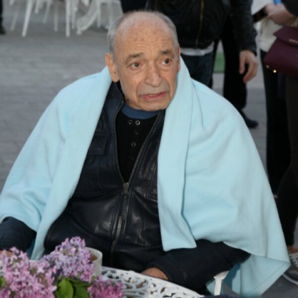 Из-за чего свела счёты с жизнью юная дочь Валентина Гафта, и почему актёр всю жи