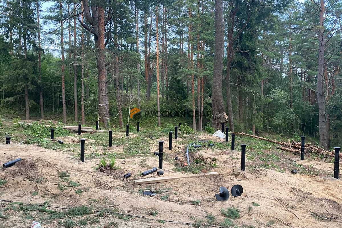 Монтаж винтовых свай в посёлке Волочаевка от компании «Русская Свая»