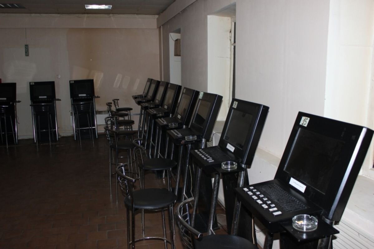    В Екатеринбурге будут судить москвича за незаконный майнинг криптовалюты